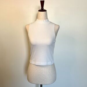Old Navy Cream Ribbed High Mock Neck Crop Top Size: XS Petite